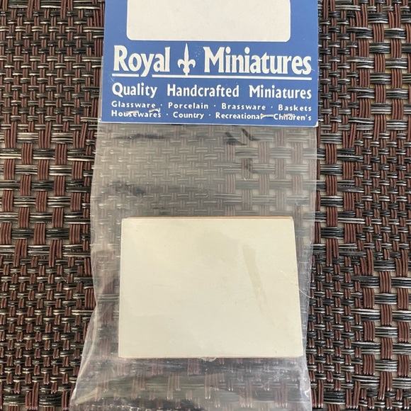 Doll House Accessoires School House 3 Item Set - Picture 8 of 8